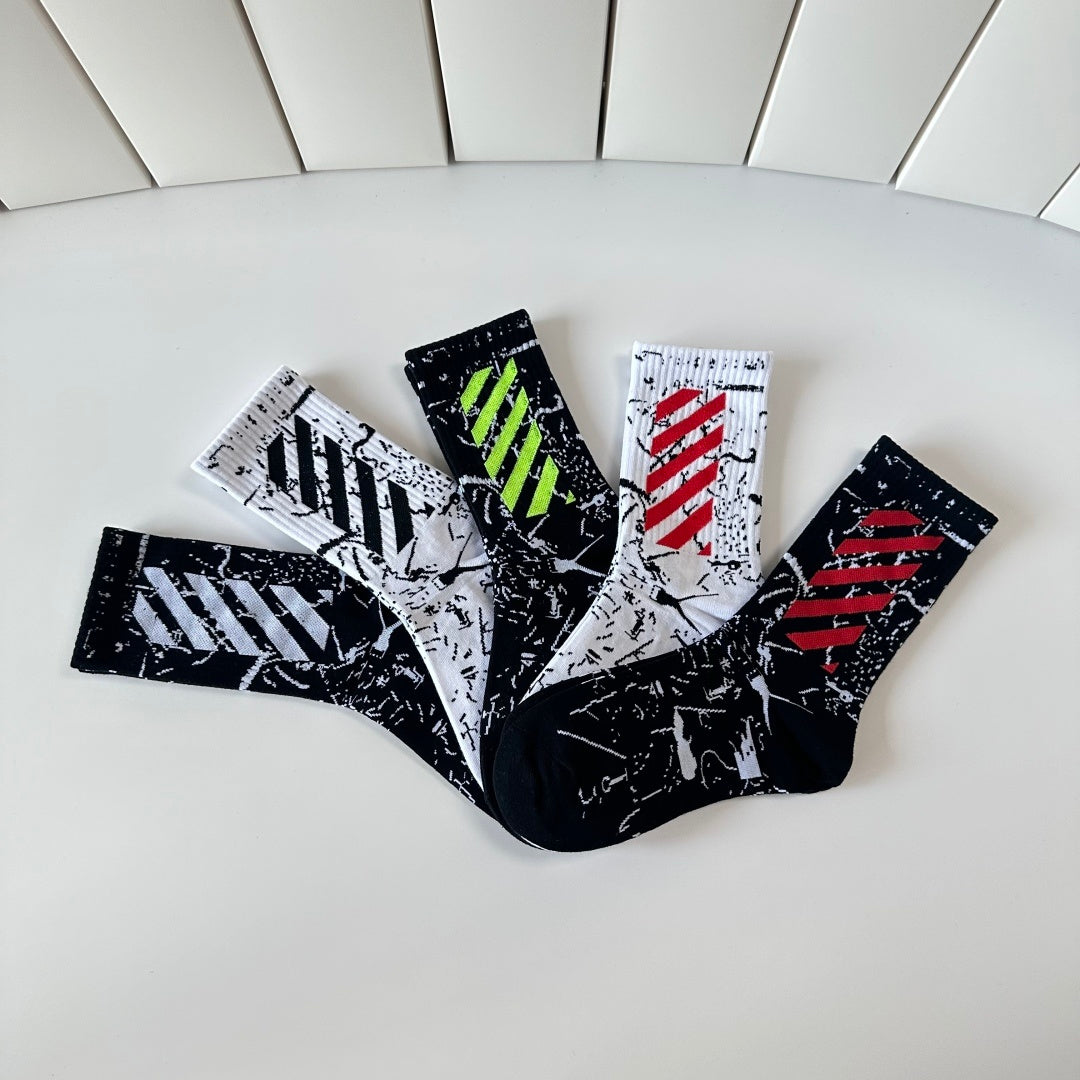 Kit com 5 meias cano alto OFF-WHITE