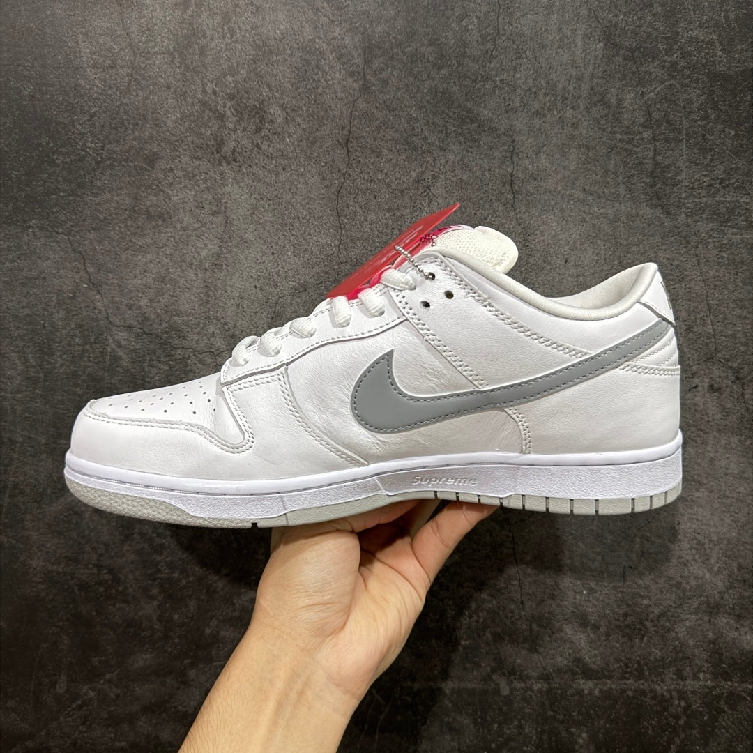 NIKE DUNK LOW SB x SUPREME '94 INK' WHITE METALIC SILVER