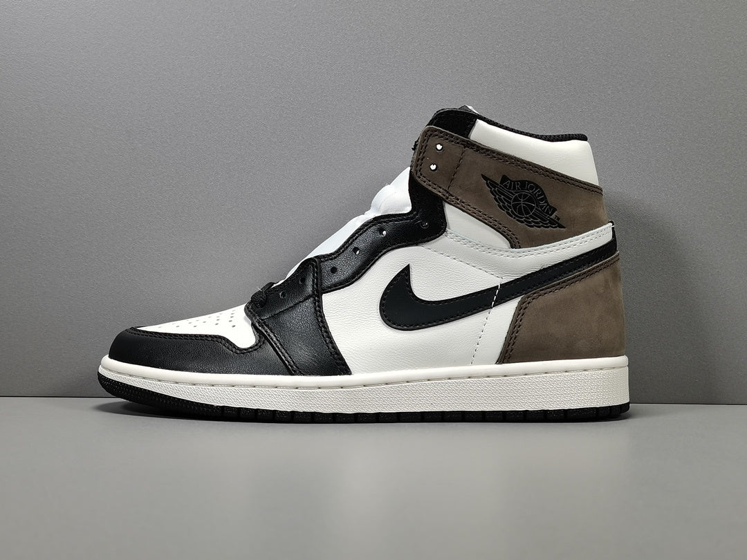 NIKE AIR JORDAN 1 HIGH DARK MOCHA