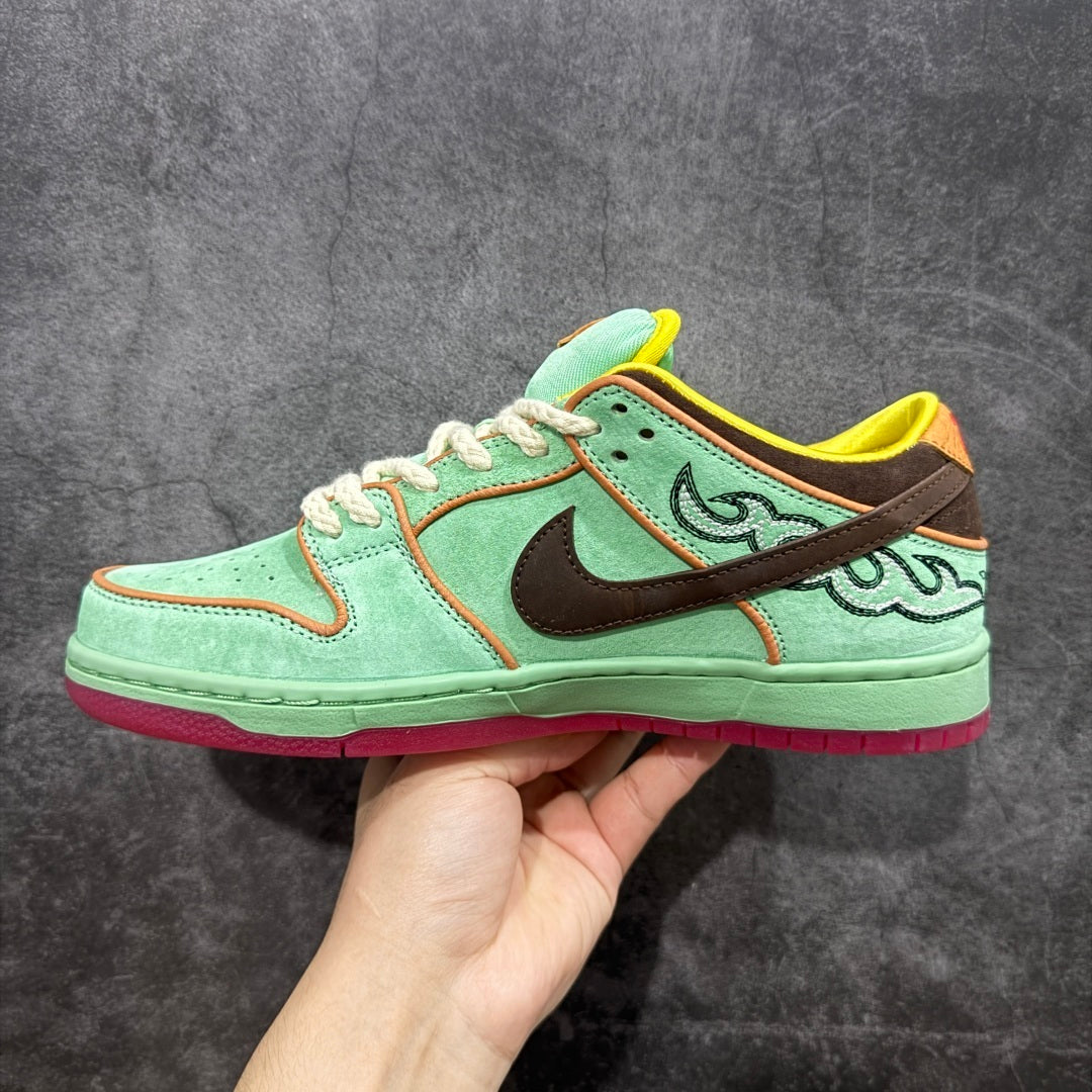 NIKE DUNK LOW SB 'BHM RODEO'