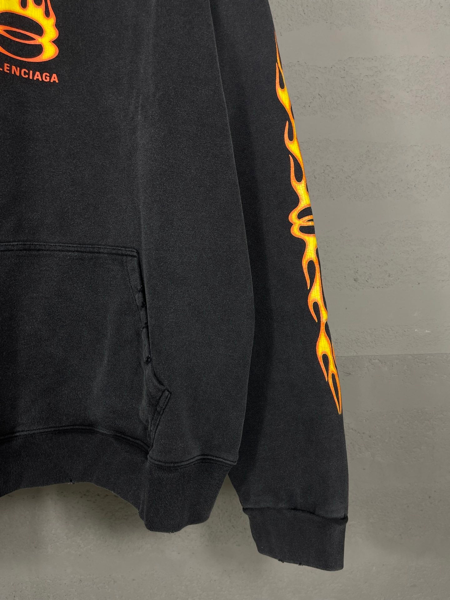 Moletom HOODIE BALENCIAGA