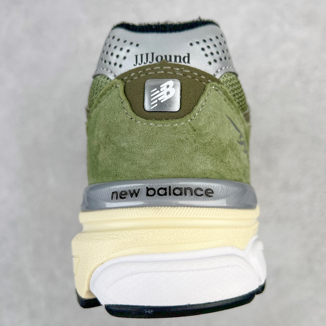 New Balance 990v6