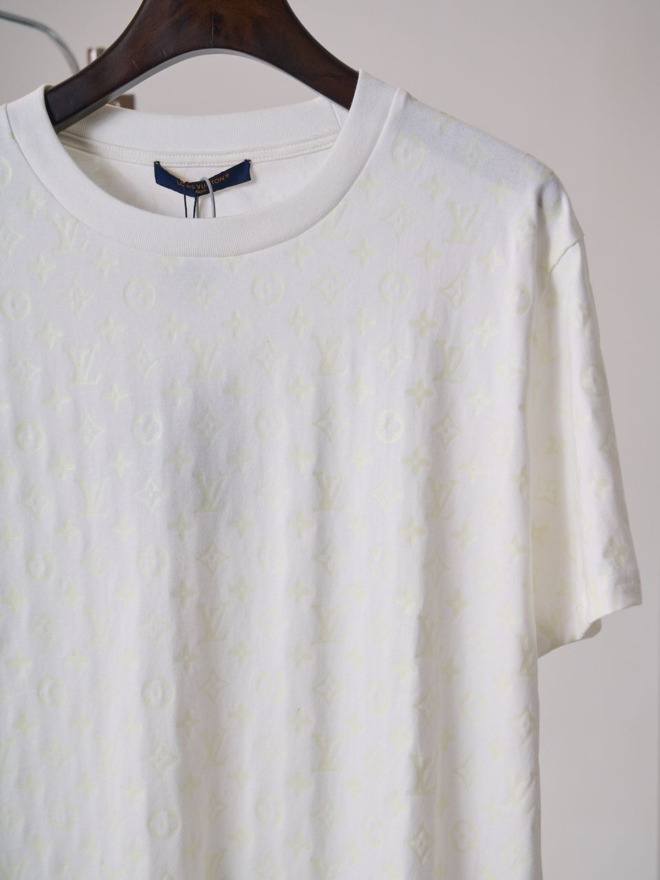 Camiseta LOUIS VUITTON 'Fluorescent Monogram'