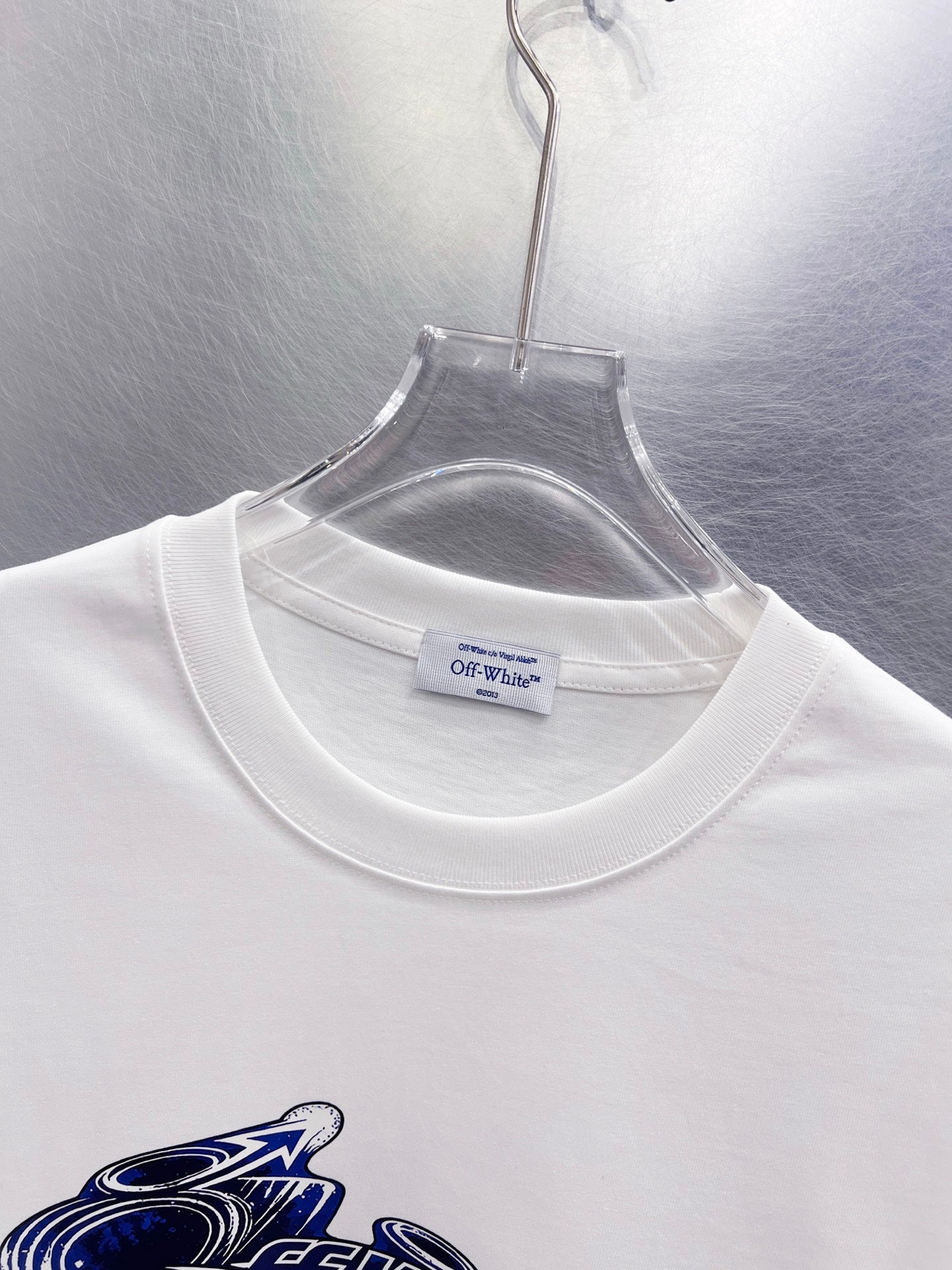 Camiseta OFF-WHITE (Oversized)