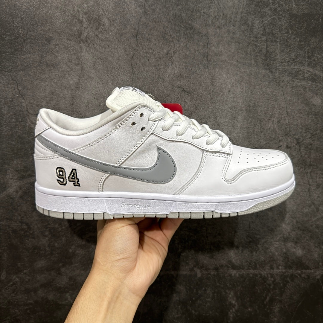 NIKE DUNK LOW SB x SUPREME '94 INK' WHITE METALIC SILVER