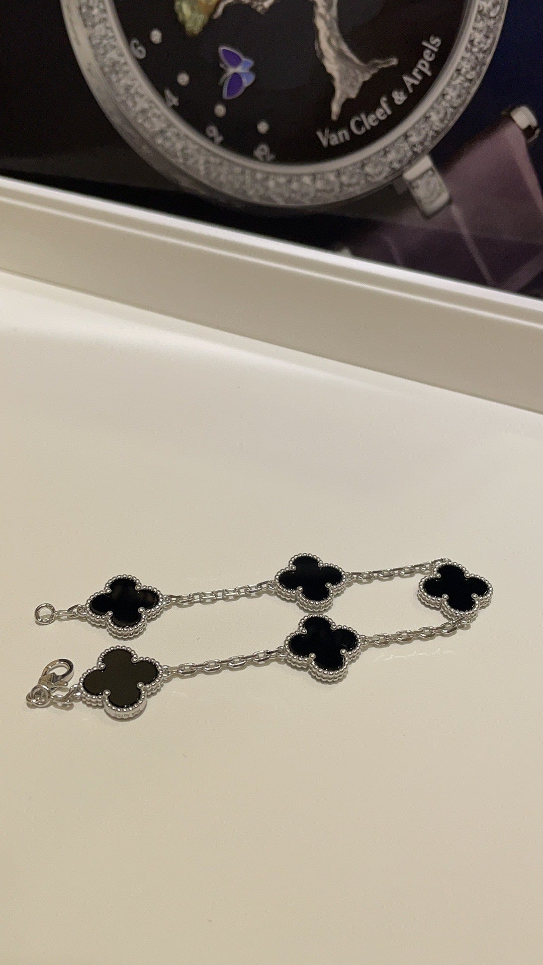 Pulseira Van Cleef & Arpels 'Alhambra 5 Motifs'