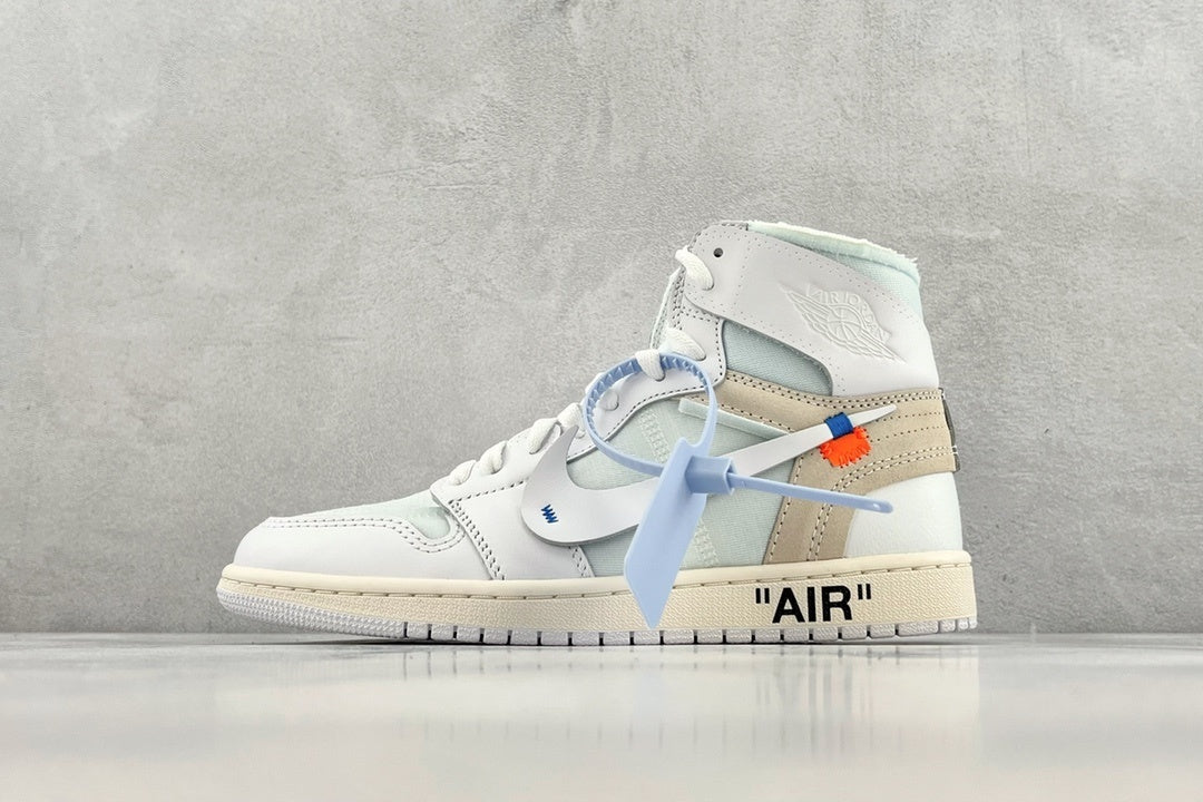 NIKE AIR JORDAN 1 RETRO HIGH x OFF WHITE