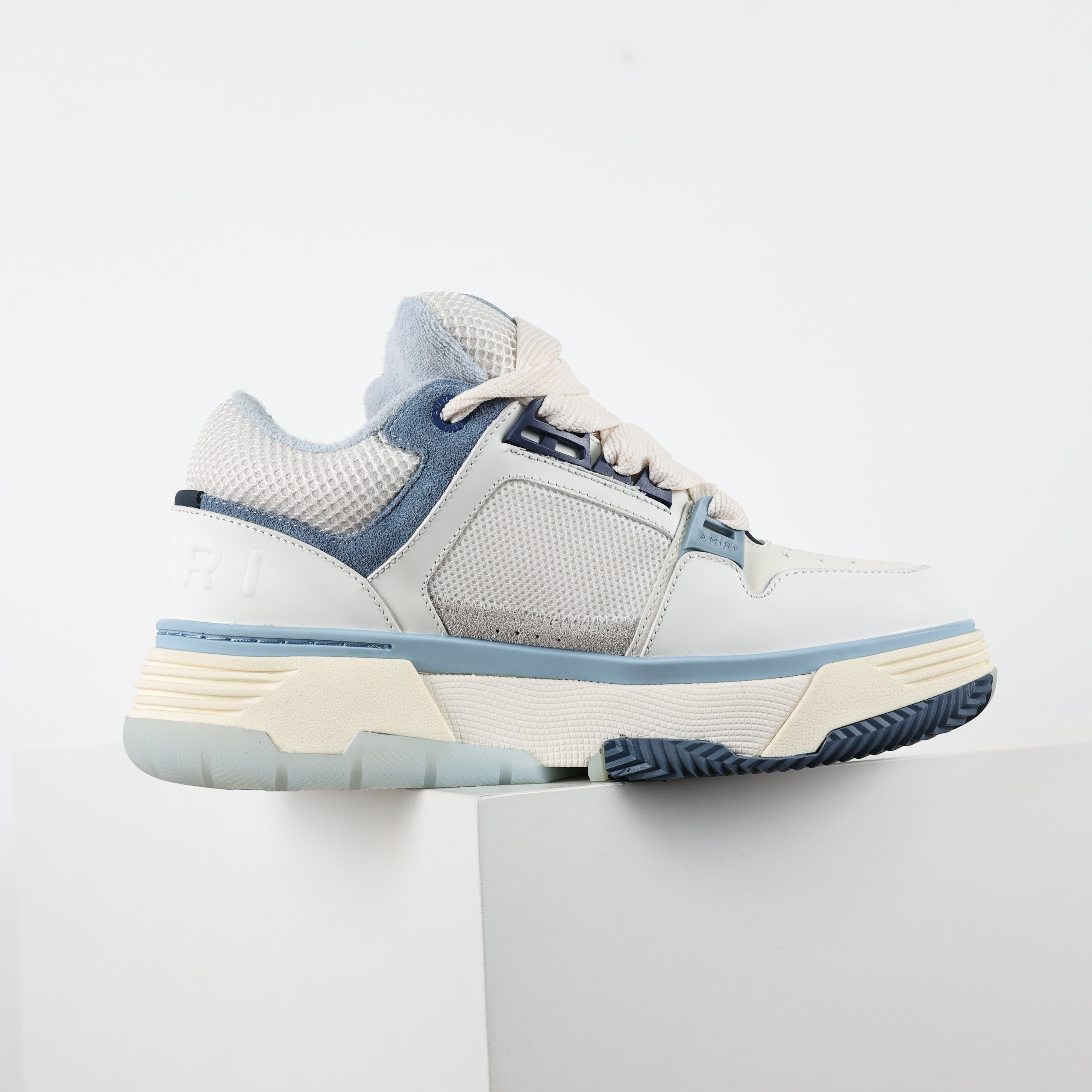 Tenis AMIRI MA-1 - Branco/Azul Bebê