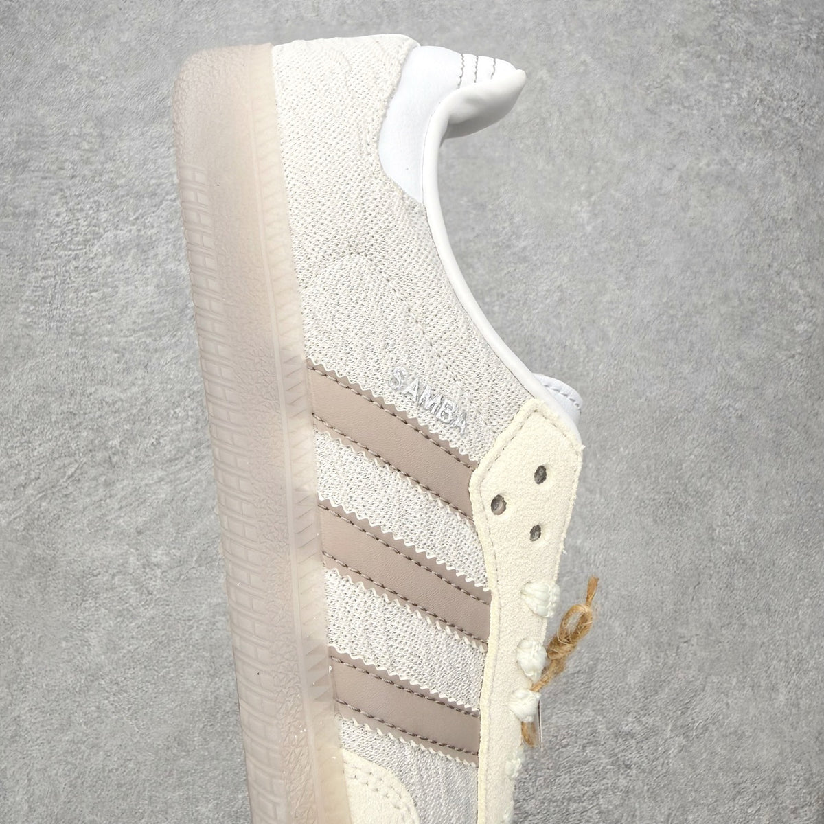 Adidas Samba OG 'Knit Pack Sand Strata' - detalhe