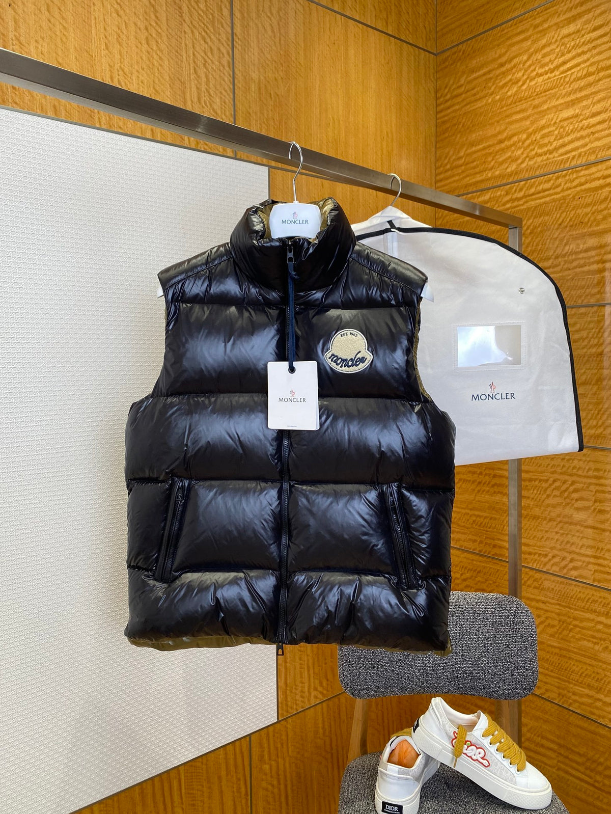 Colete Puffer Moncler