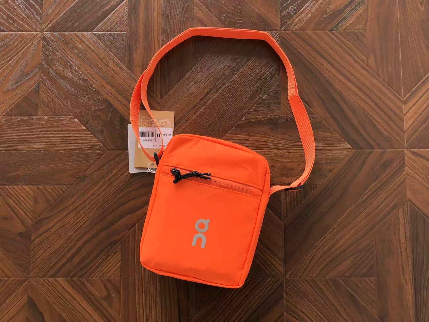 BAG ON RUNNING