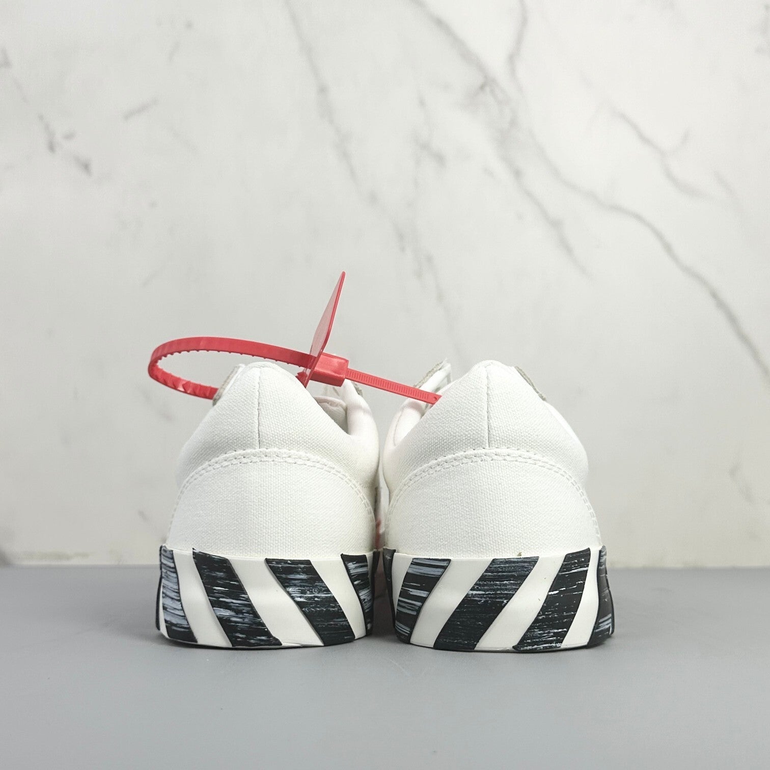 Off White Low Vulcanized