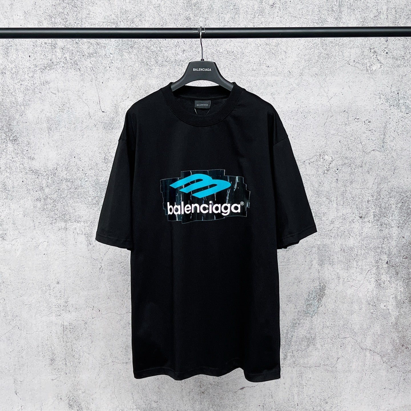 Camiseta BALENCIAGA (Oversized)
