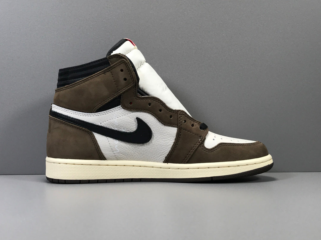 NIKE AIR JORDAN 1 HIGH x TRAVIS SCOTT 'MOCHA'