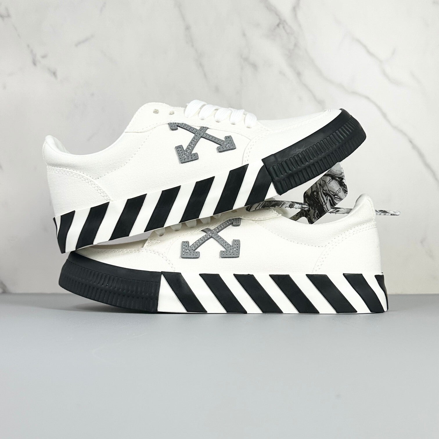 Off White Low Vulcanized