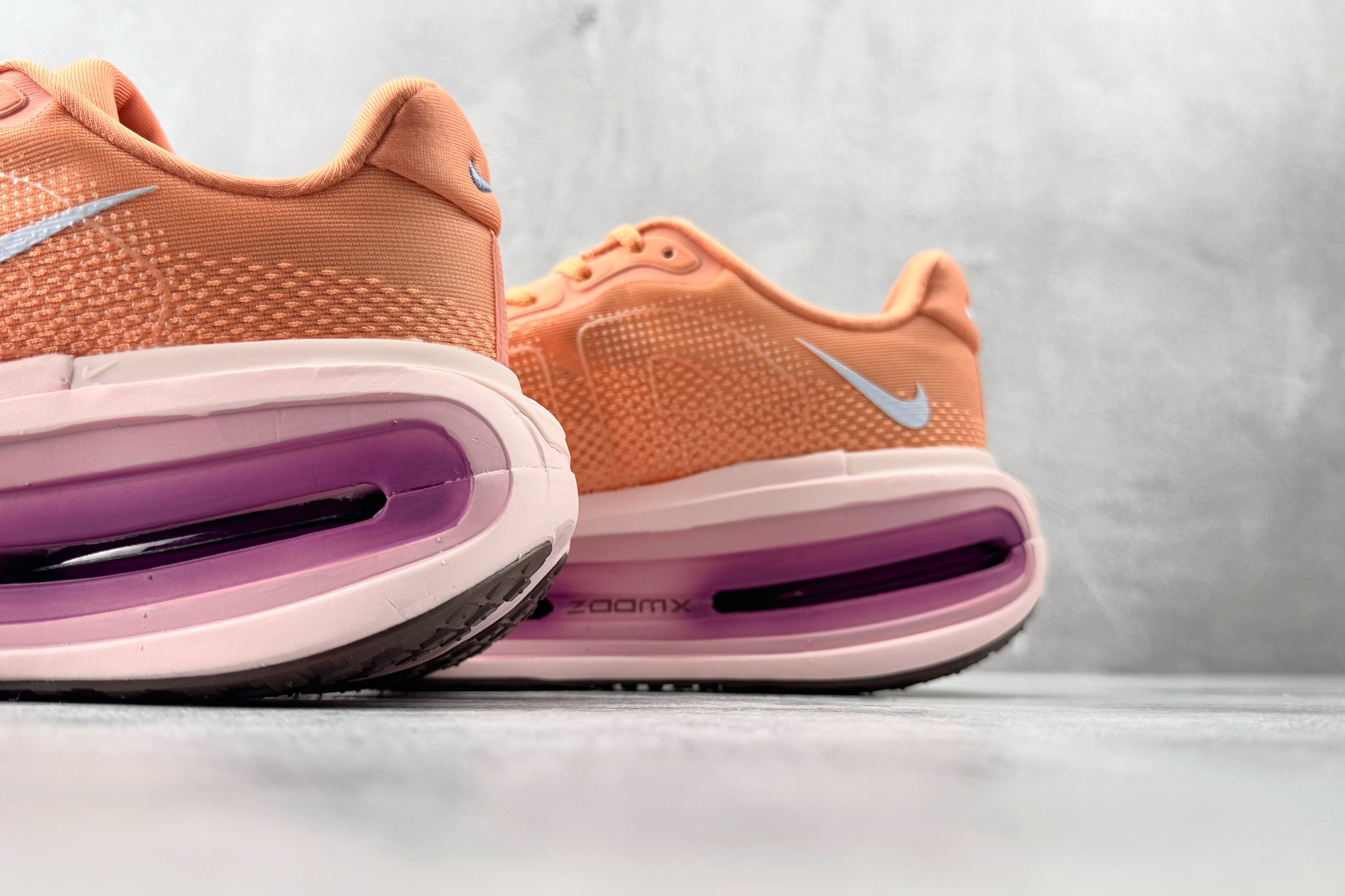 Nike 'Vomero Premium'