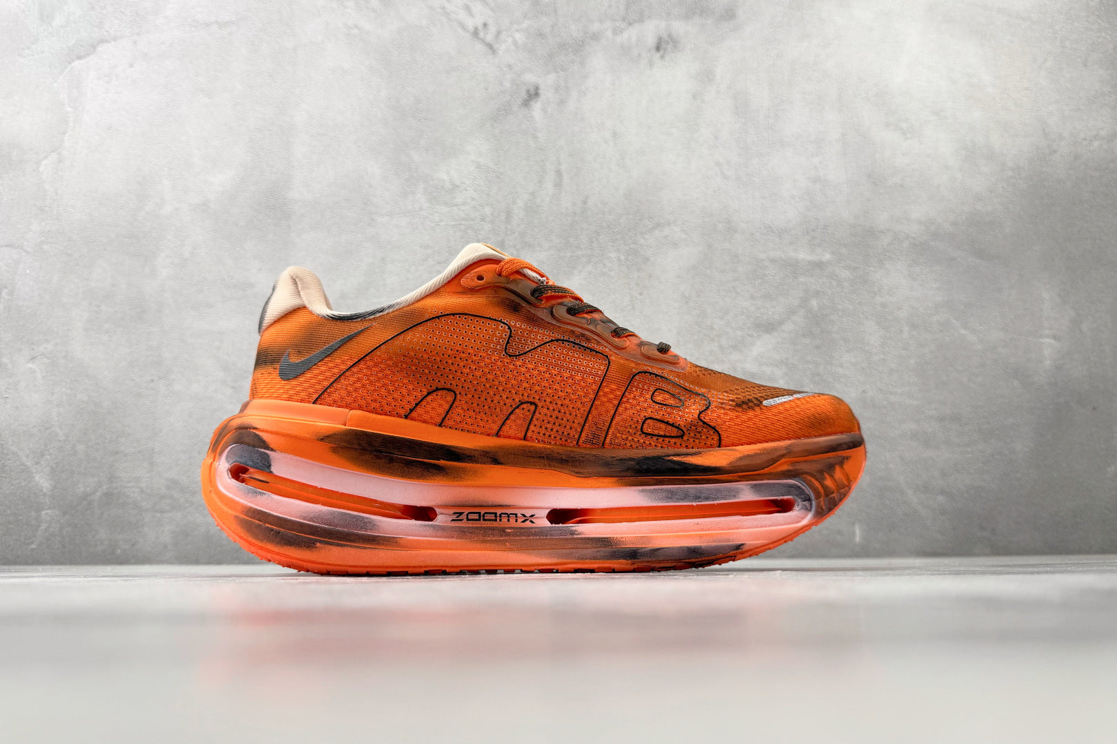 Nike 'Vomero Premium'