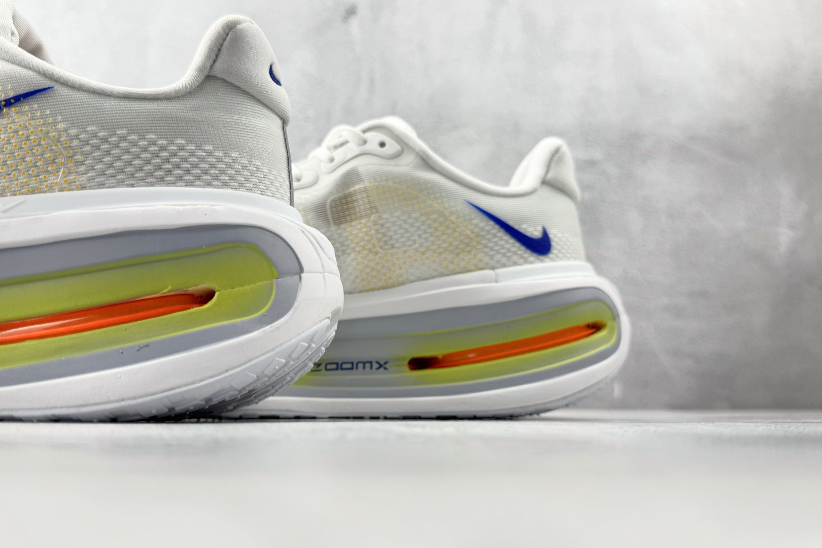 Nike 'Vomero Premium'