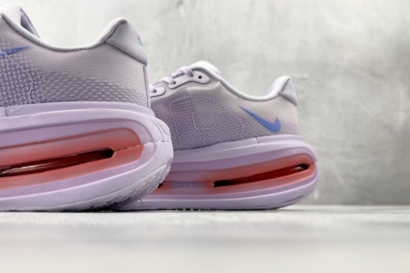Nike 'Vomero Premium'