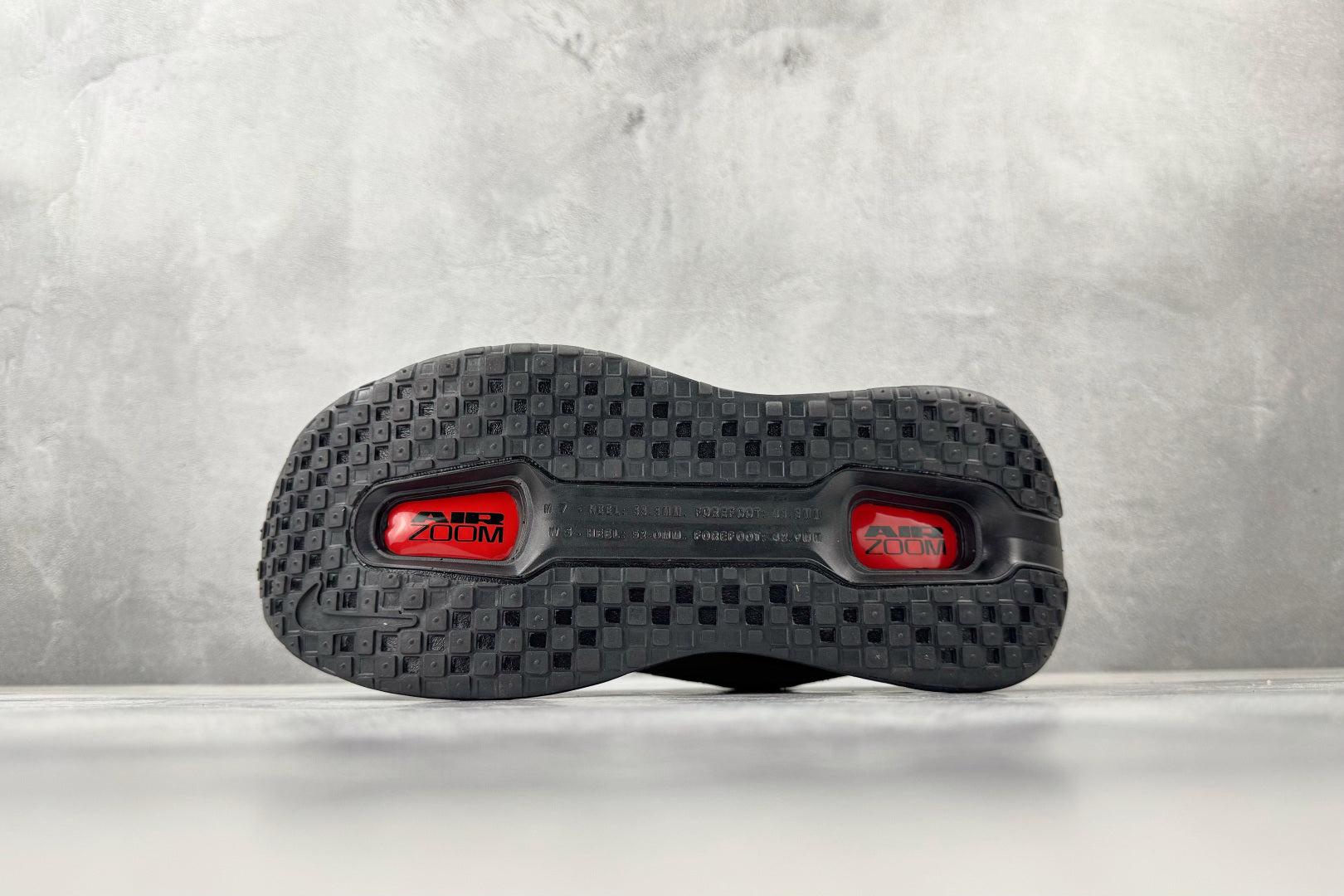 Nike 'Vomero Premium'