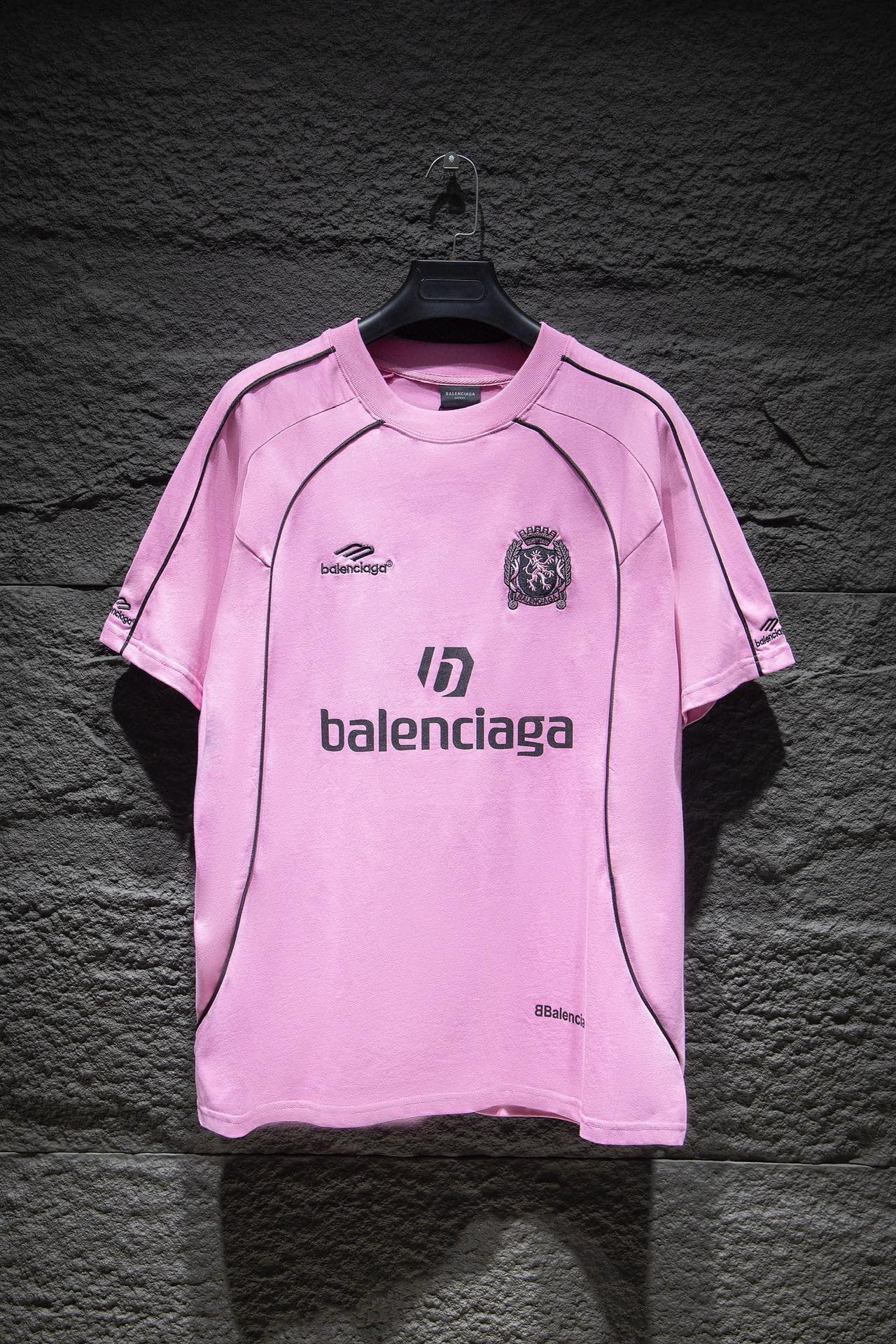 Camiseta BALENCIAGA (Oversized)