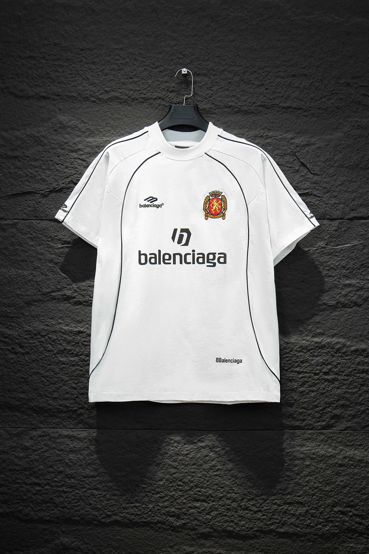 Camiseta BALENCIAGA (Oversized)