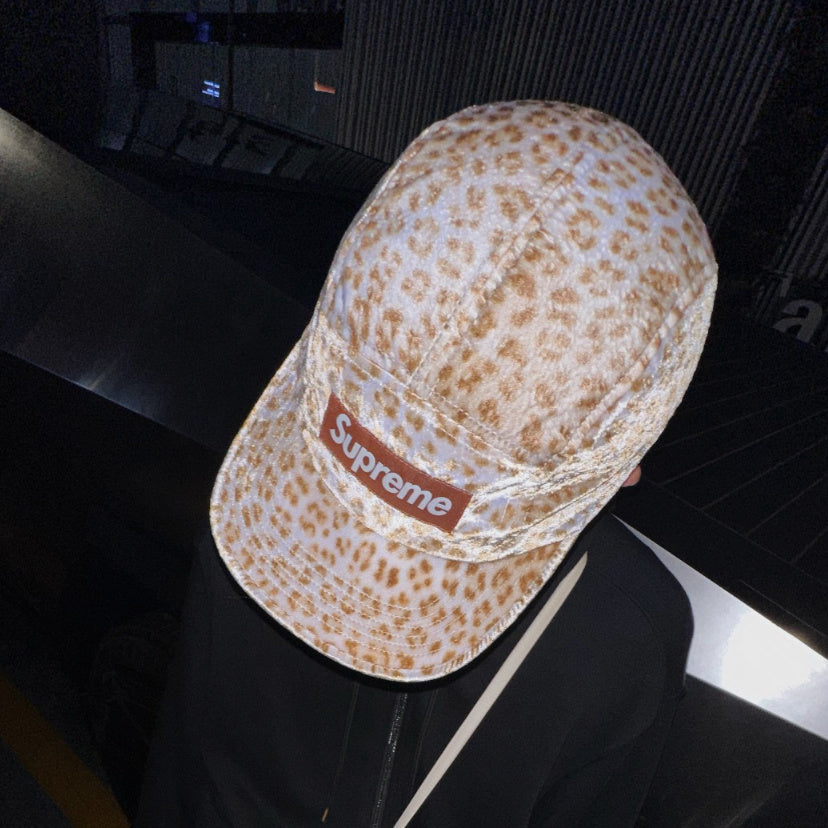 Boné SUPREME