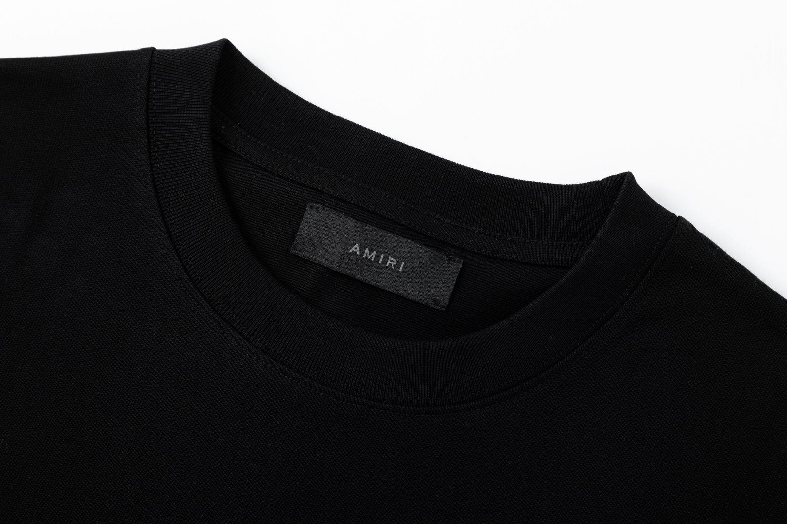 Camiseta AMIRI (Oversized)