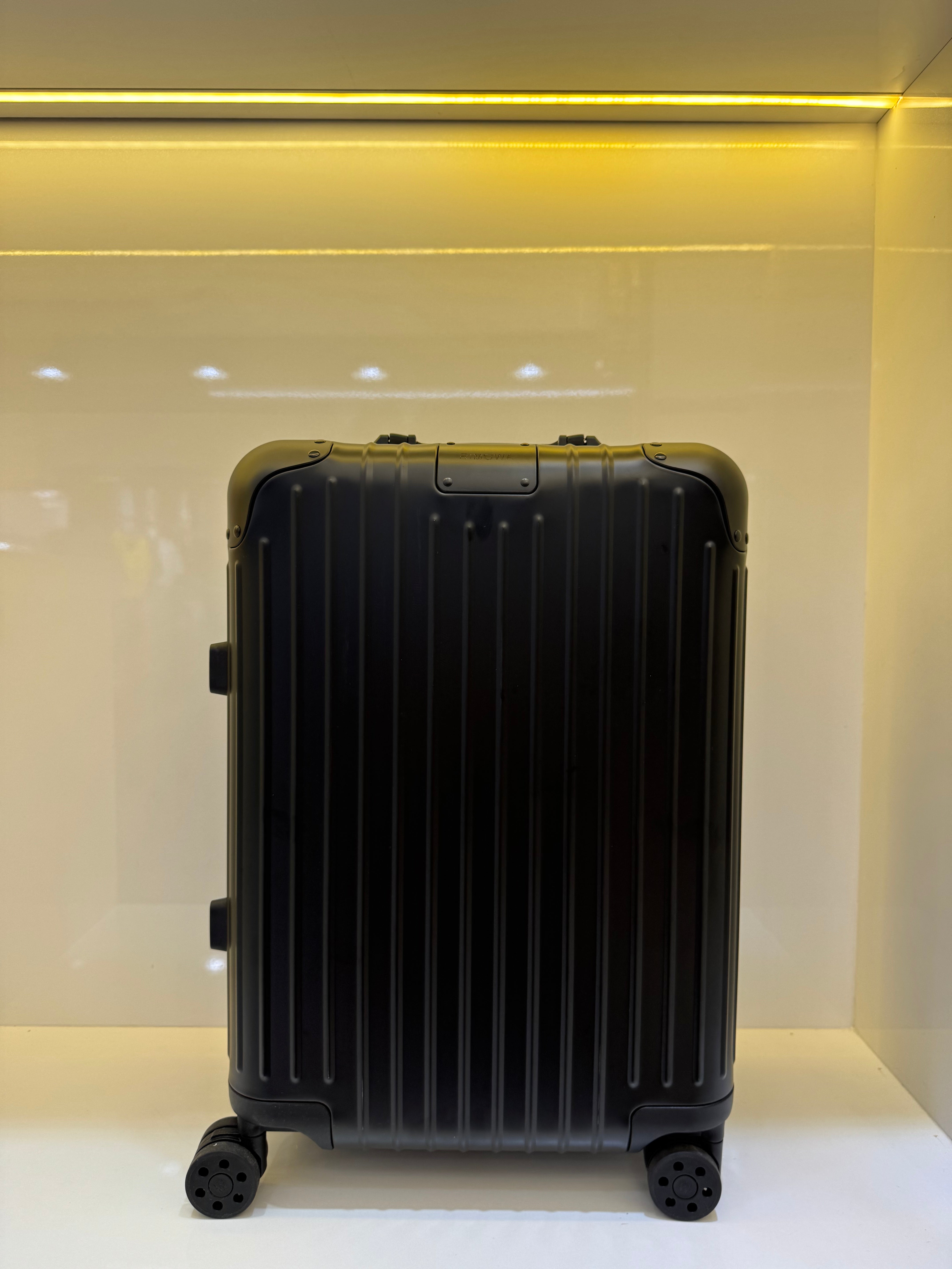 Mala de bordo RIMOWA (Alumínio)