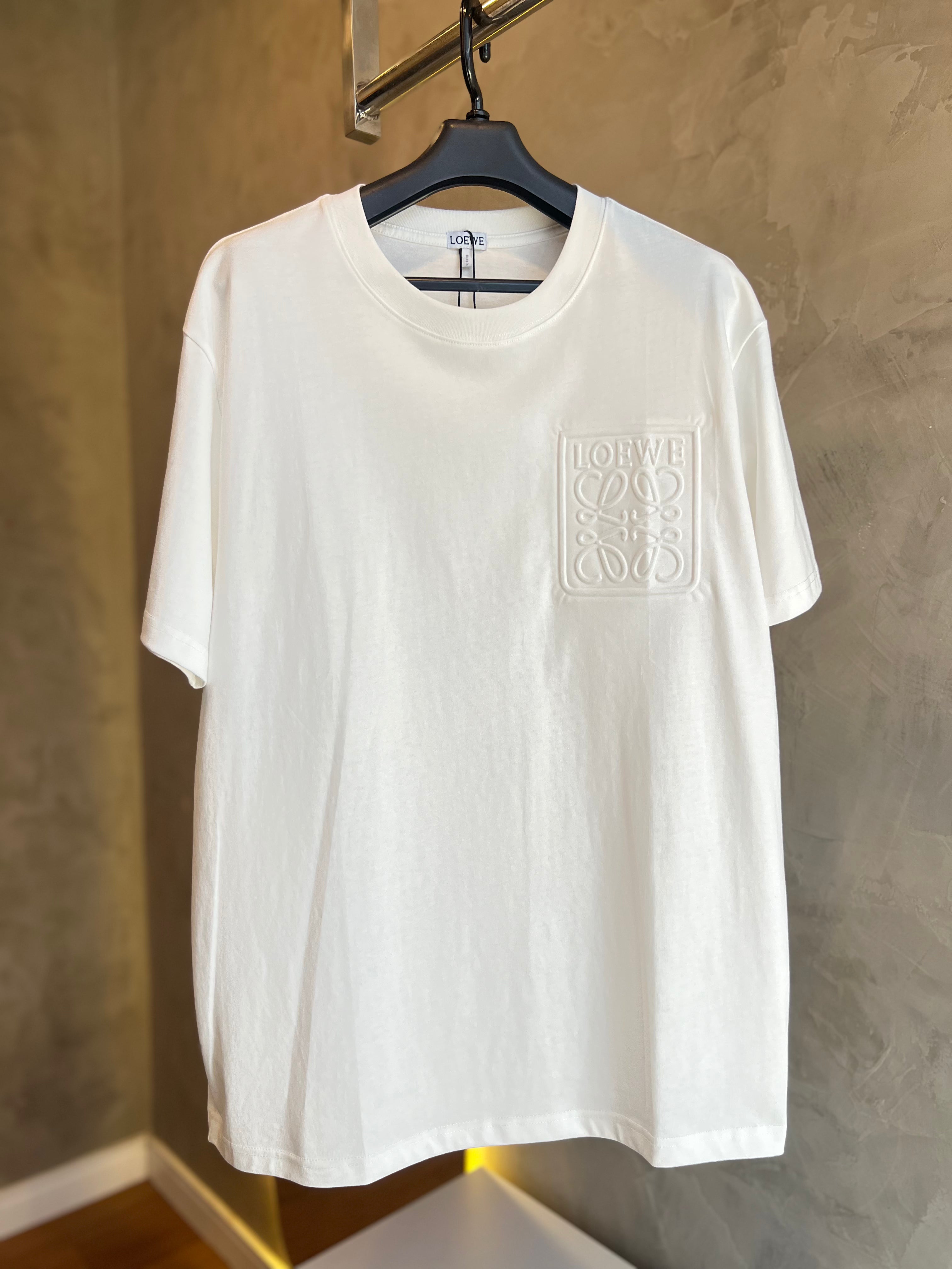 Camiseta LOEWE (Oversized)