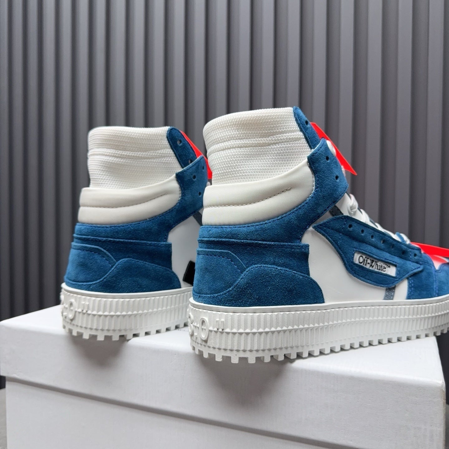 Off White 'Court 3.0'