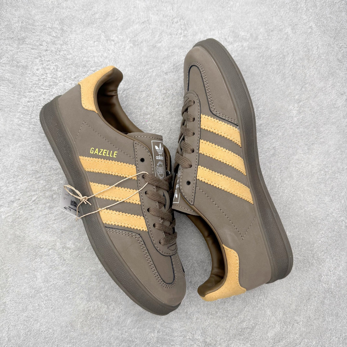 Adidas 'Gazelle' Shadow Brown / Golden Beige
