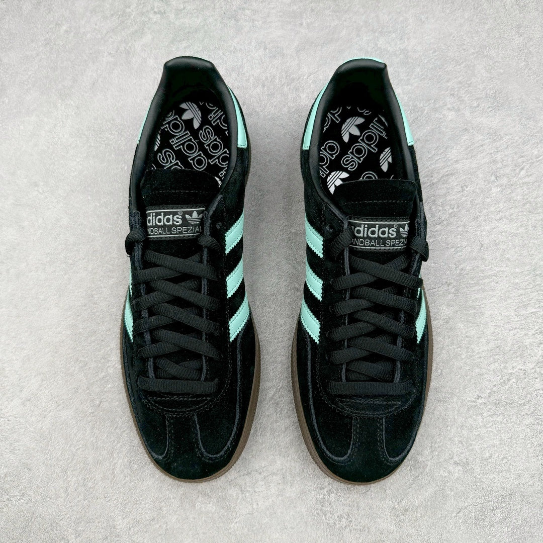 Adidas Handball Spezial preto com detalhes verde água - vista superior
