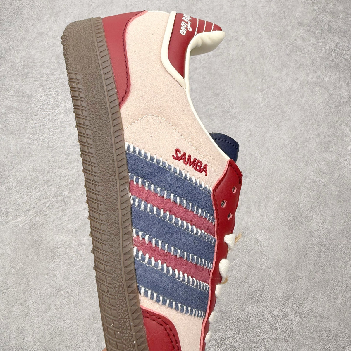 Adidas x notitle Samba OG Pink detalhe