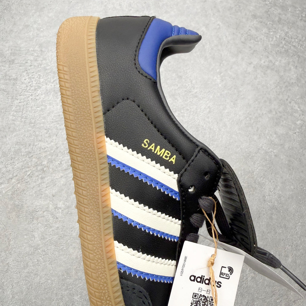 Adidas Samba LT Core Black Lucid Blue detalhe