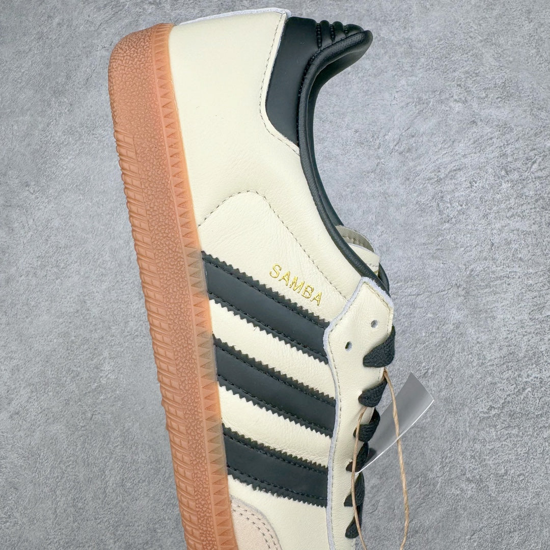 Adidas Samba OG Cream White Core Black Sand Strata - detalhe lateral