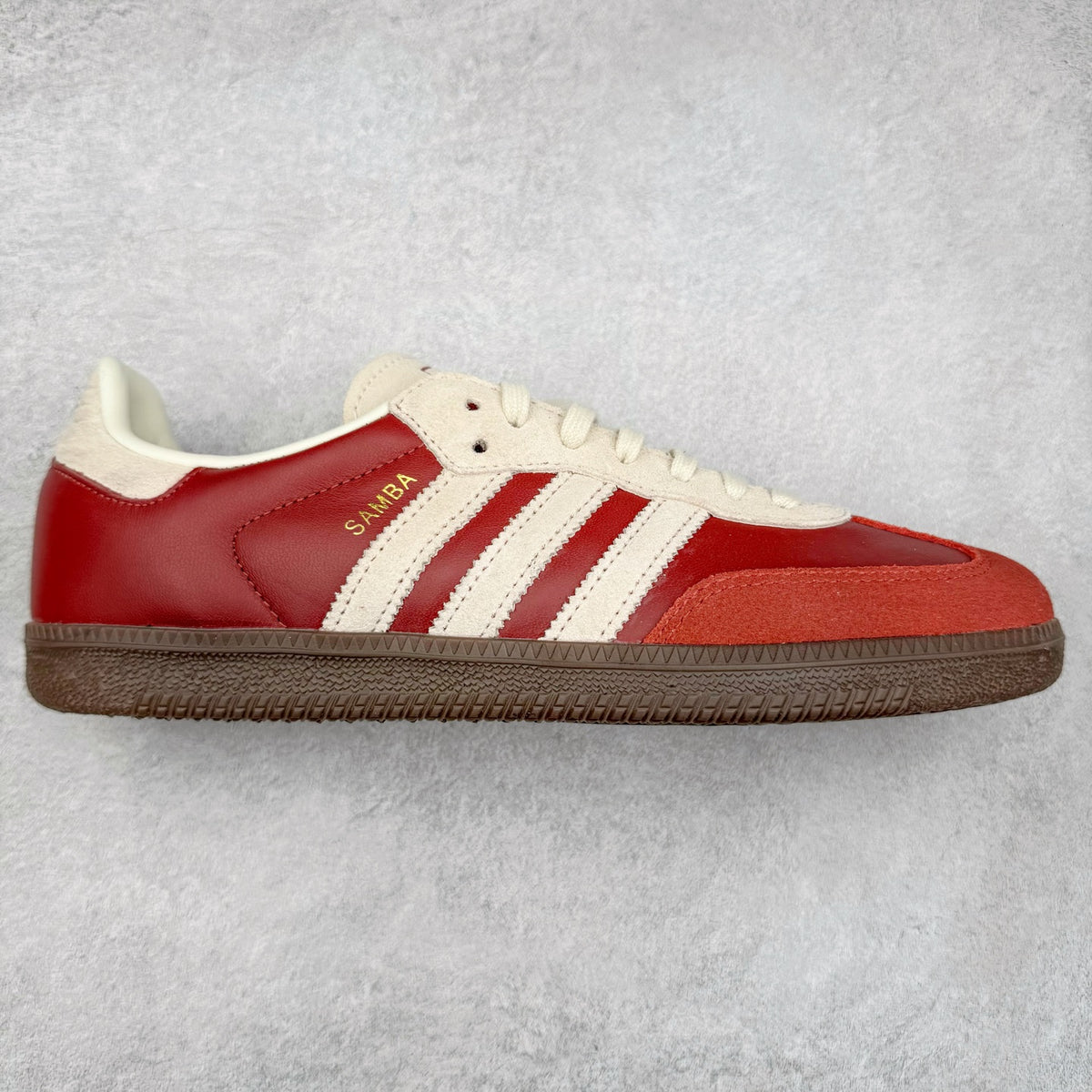 Adidas Samba OG Preloved Ruby lateral