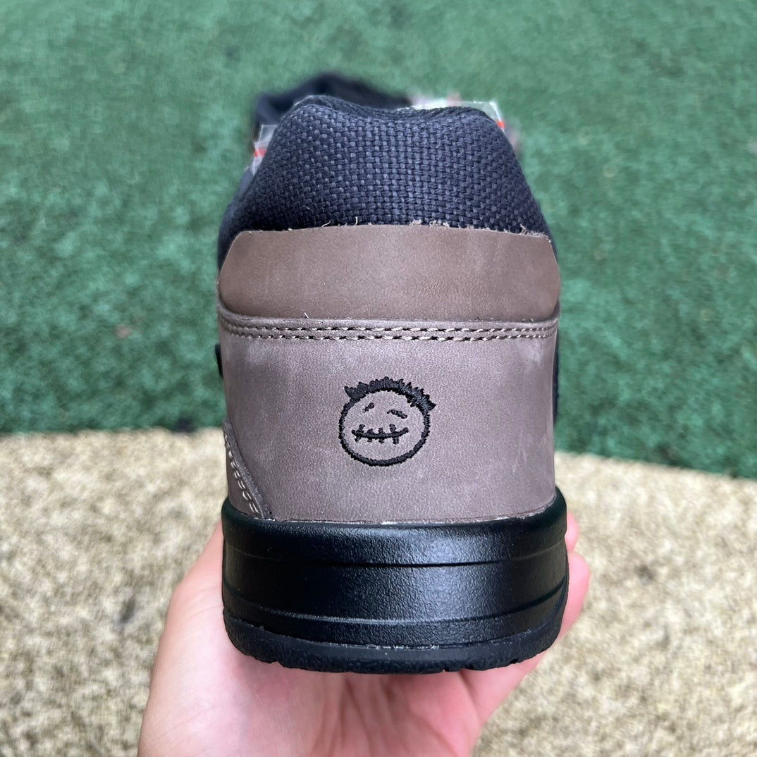 NIKE AIR JORDAN x TRAVIS SCOTT 'JUMPMAN JACK' DARK MOCHA