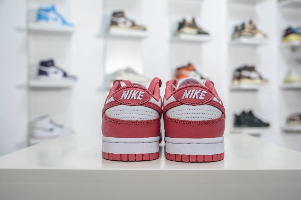 NIKE DUNK LOW ARCHEO PINK - traseira