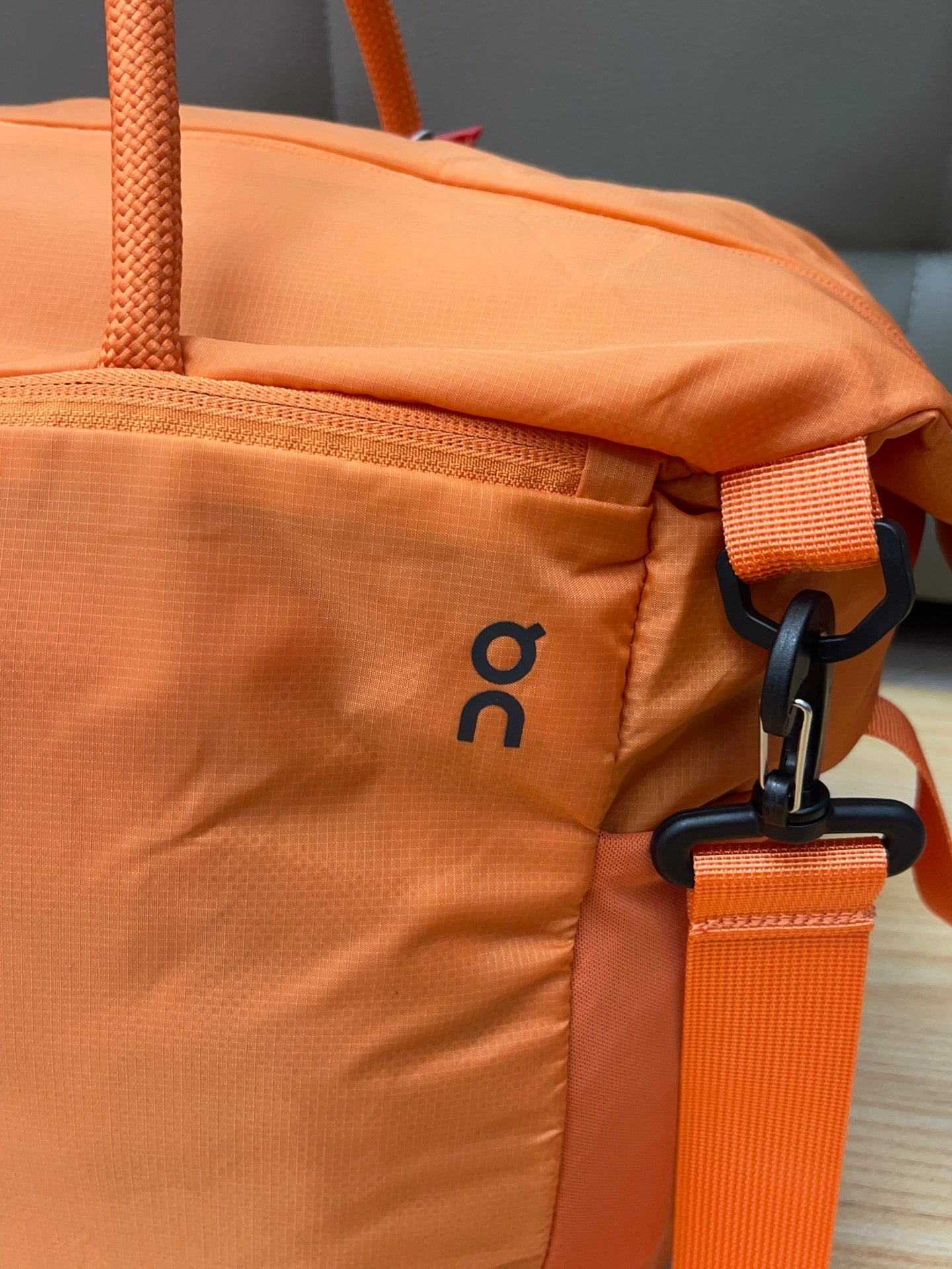 BAG ON RUNNING