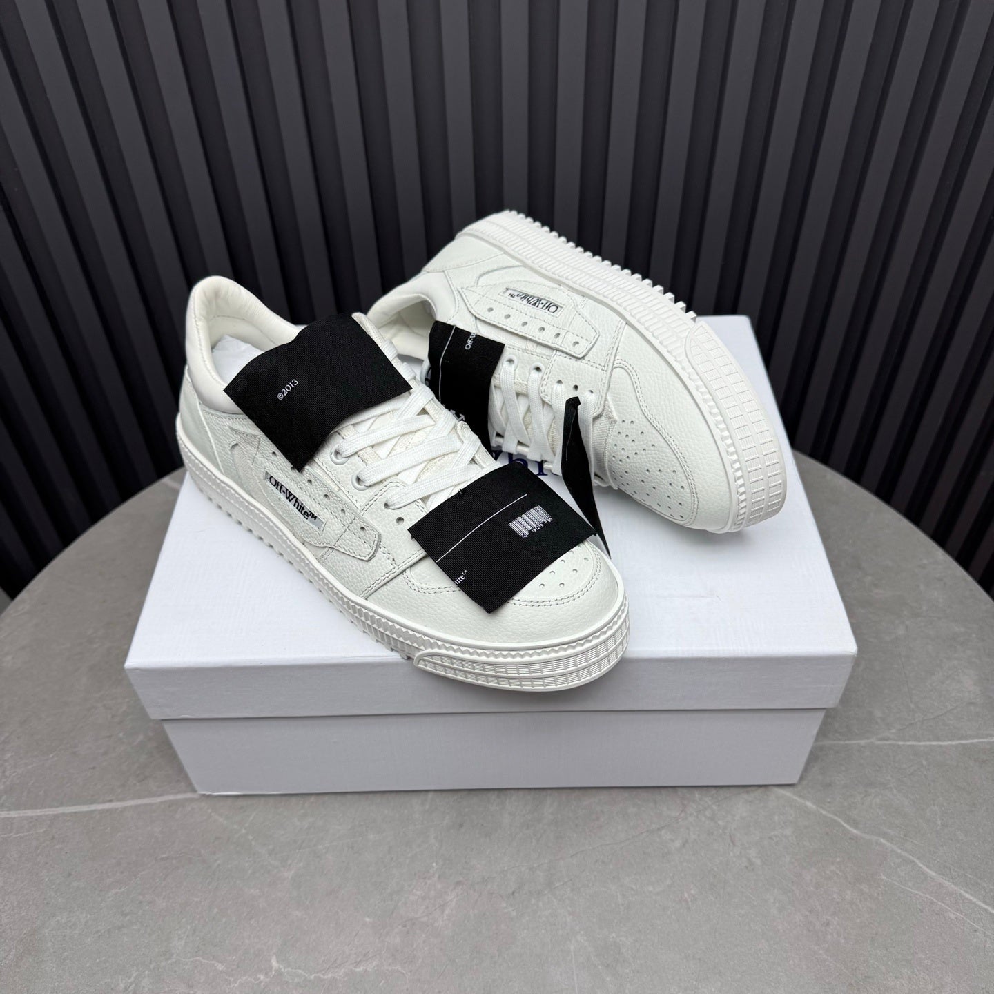 Off White 'Court 3.0 Low'