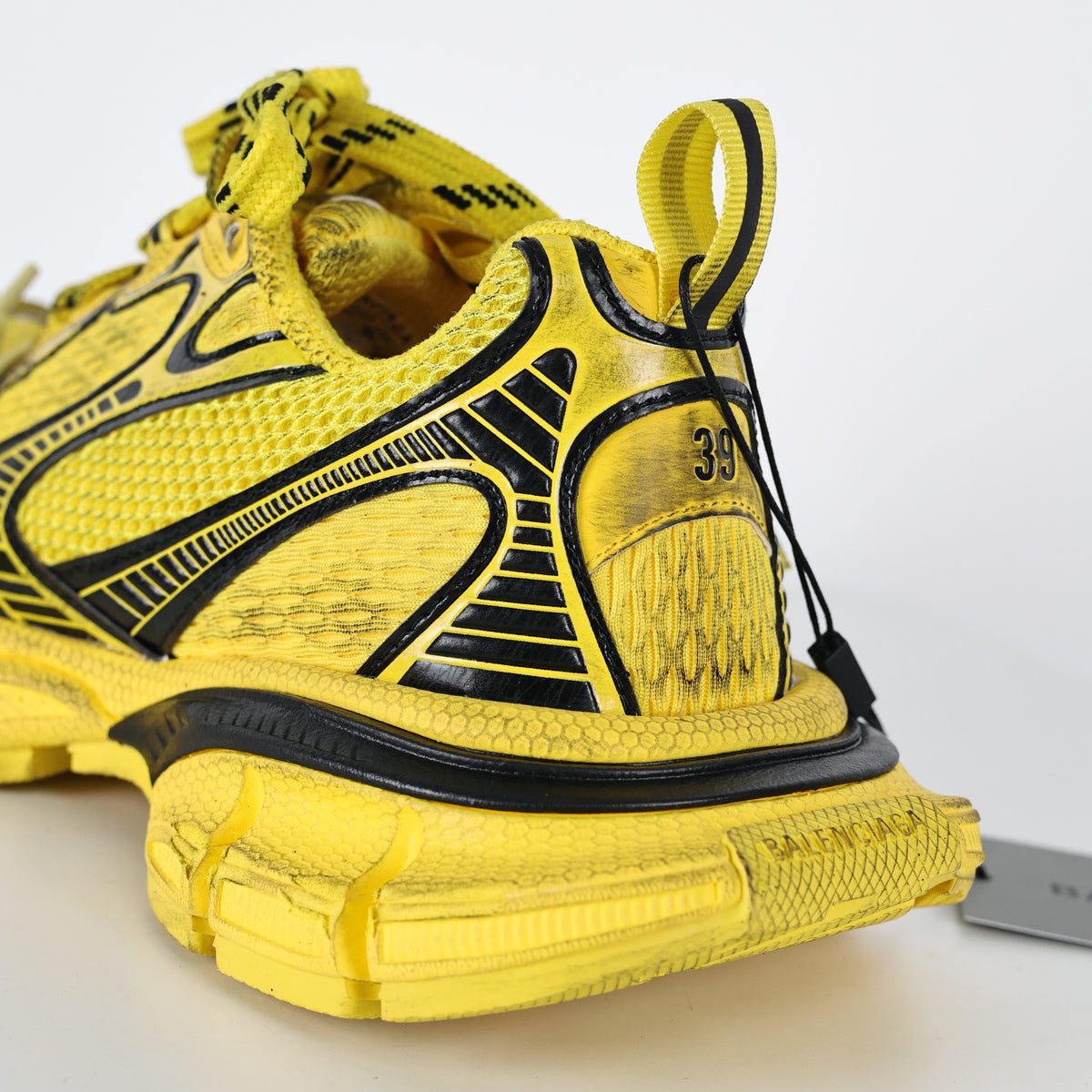 Balenciaga 3XL Extreme Lace amarelo - detalhe traseiro