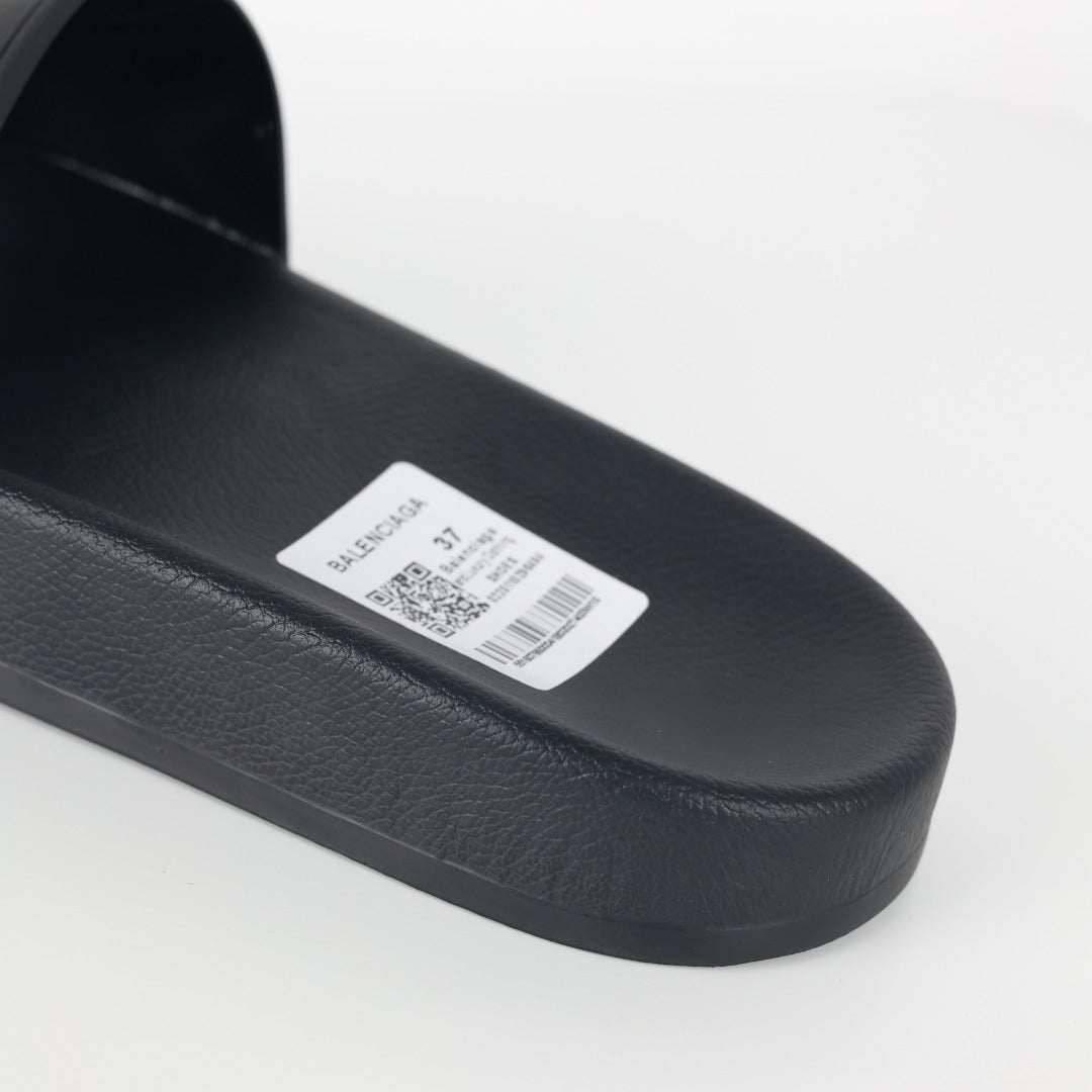 Balenciaga Pool Slide preta - detalhe da palmilha