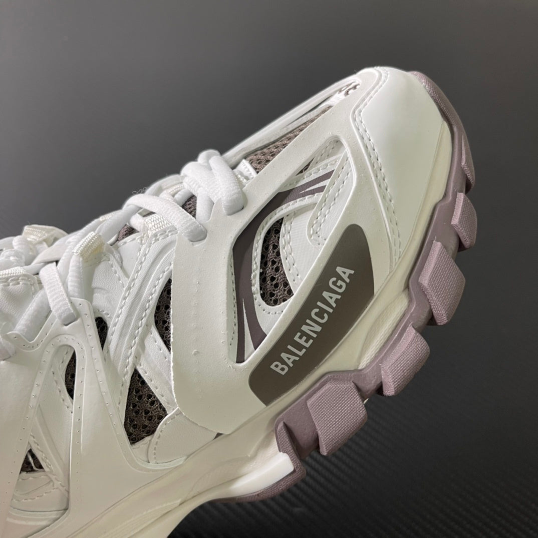Balenciaga Track.2 Open - detalhe lateral