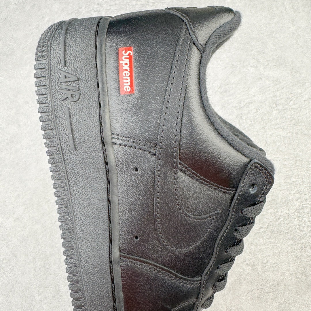 SUPREME x NIKE AIR FORCE 1 LOW BOX LOGO BLACK - lateral