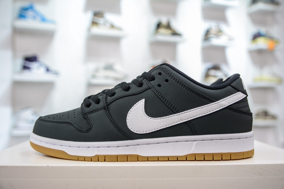 NIKE SB DUNK LOW PRO BLACK GUM - lateral oposta