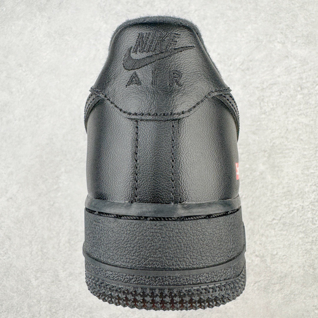 SUPREME x NIKE AIR FORCE 1 LOW BOX LOGO BLACK - traseira