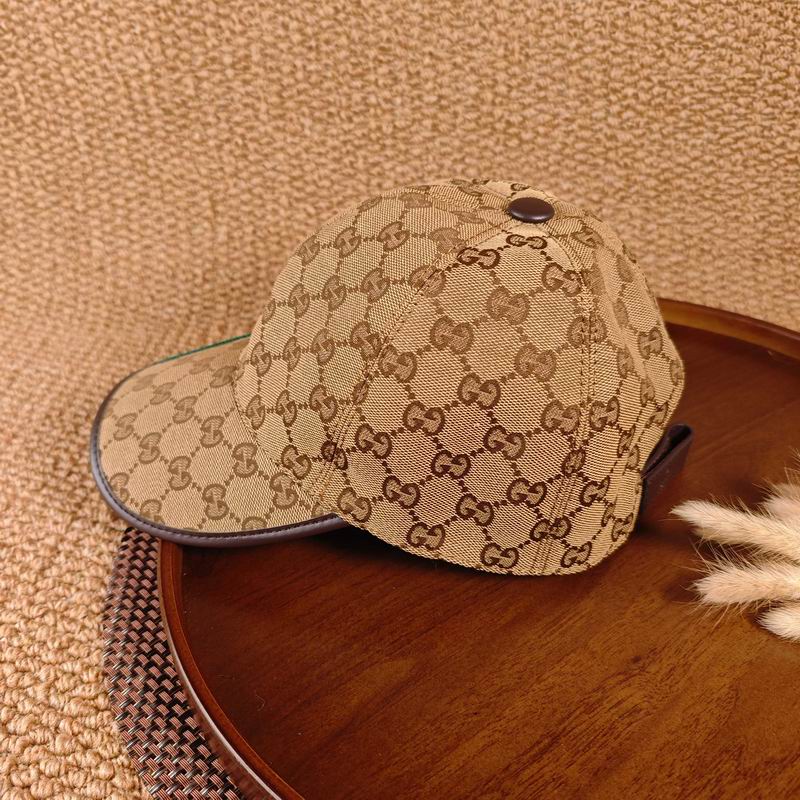 Boné GUCCI bege - vista lateral