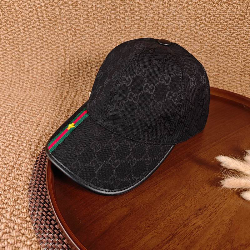 Boné GUCCI preto - vista diagonal