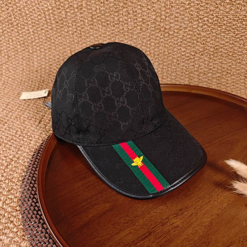 Boné GUCCI preto - vista diagonal lateral